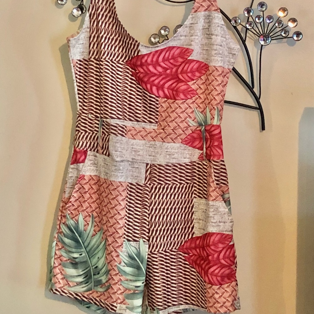 Topical romper - Picture 2 of 2